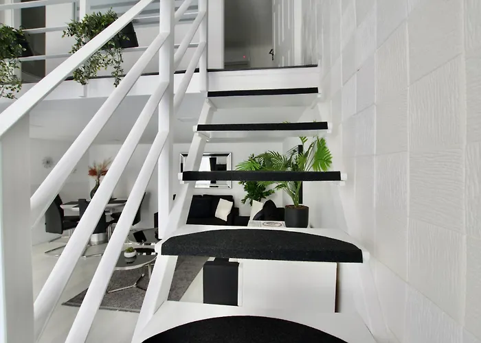 Premium Apartment By Hi5- Close To Parliament